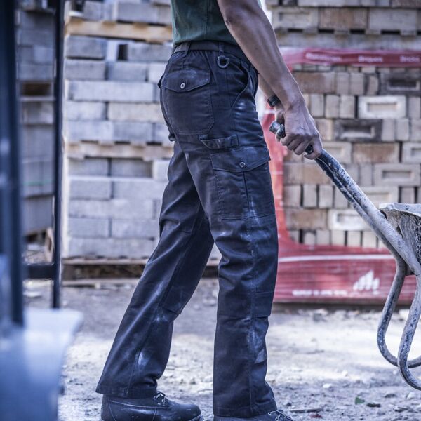 Pro cargo trousers Thumbnail